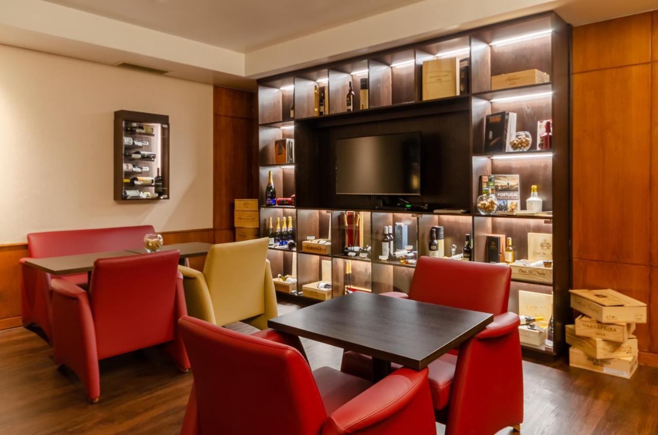Hotel Roma Lisbon Luaran gambar