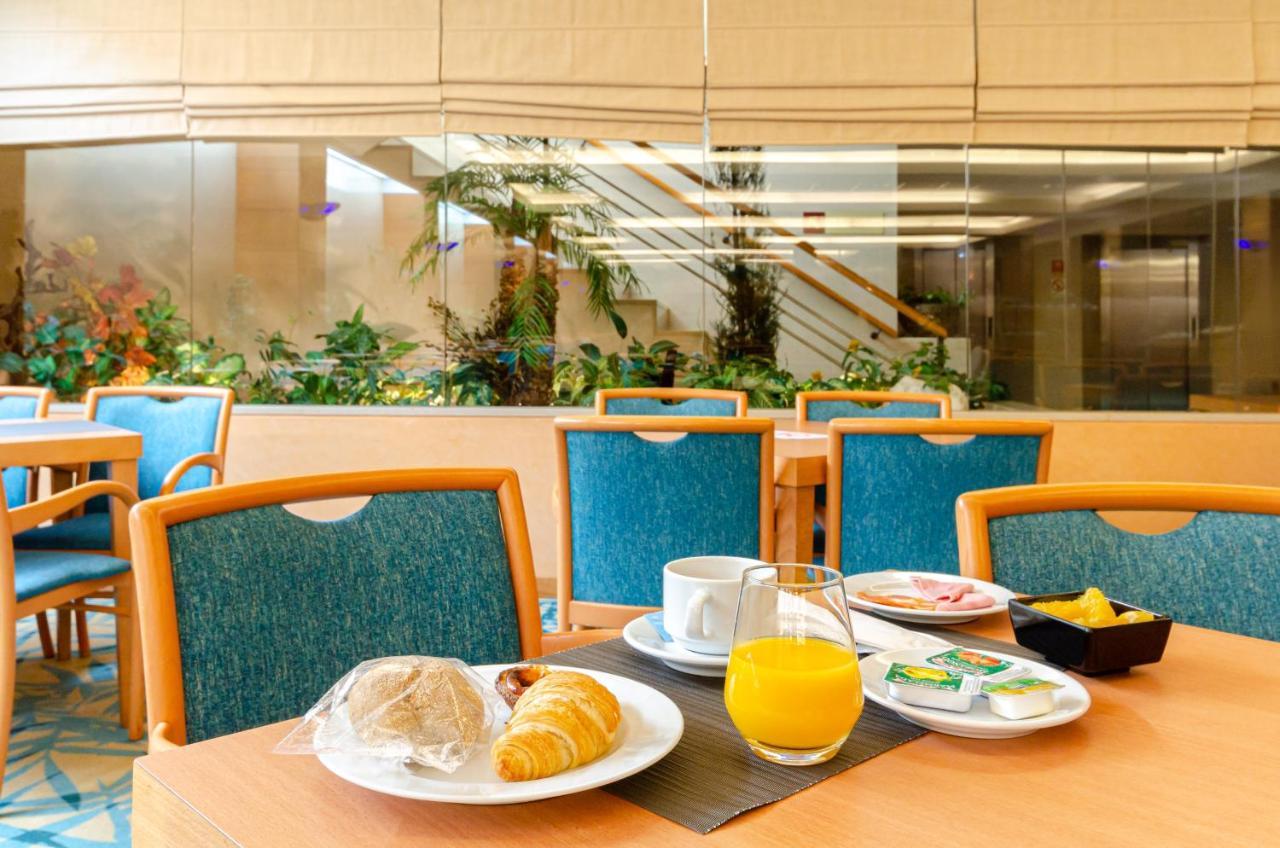 Hotel Roma Lisbon Luaran gambar
