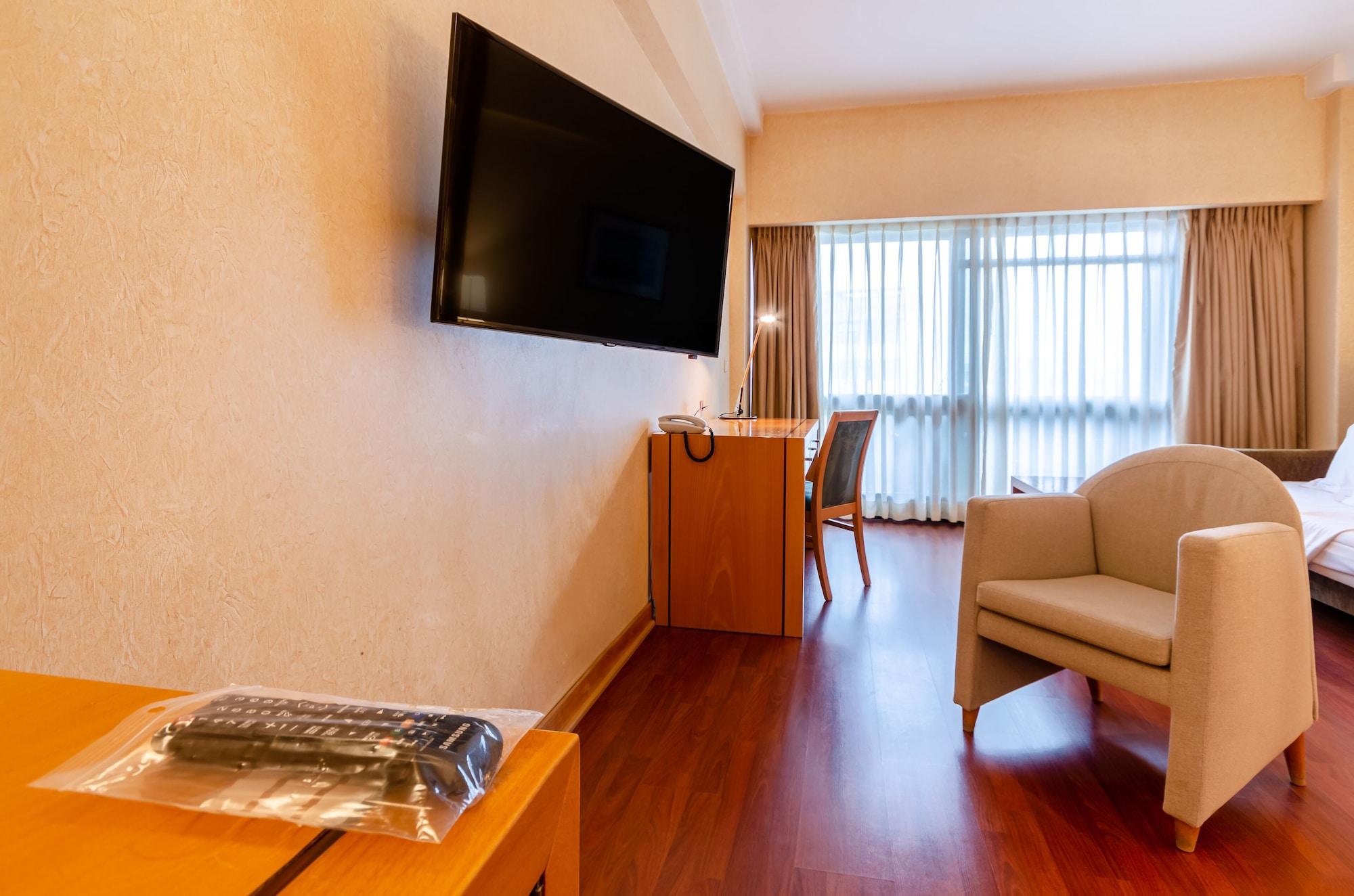 Hotel Roma Lisbon Luaran gambar