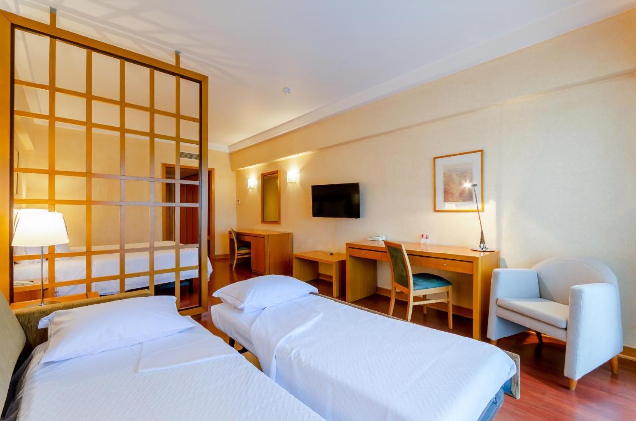 Hotel Roma Lisbon Luaran gambar