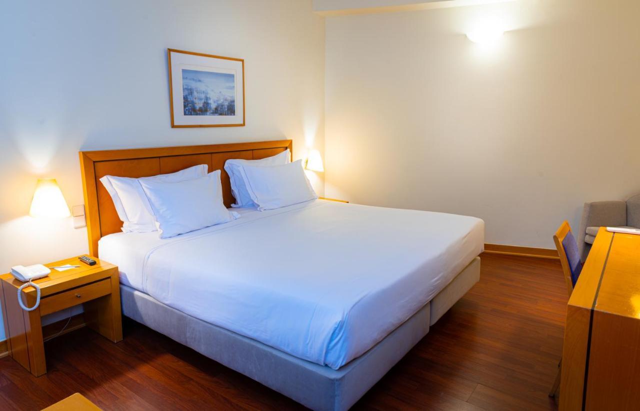 Hotel Roma Lisbon Luaran gambar