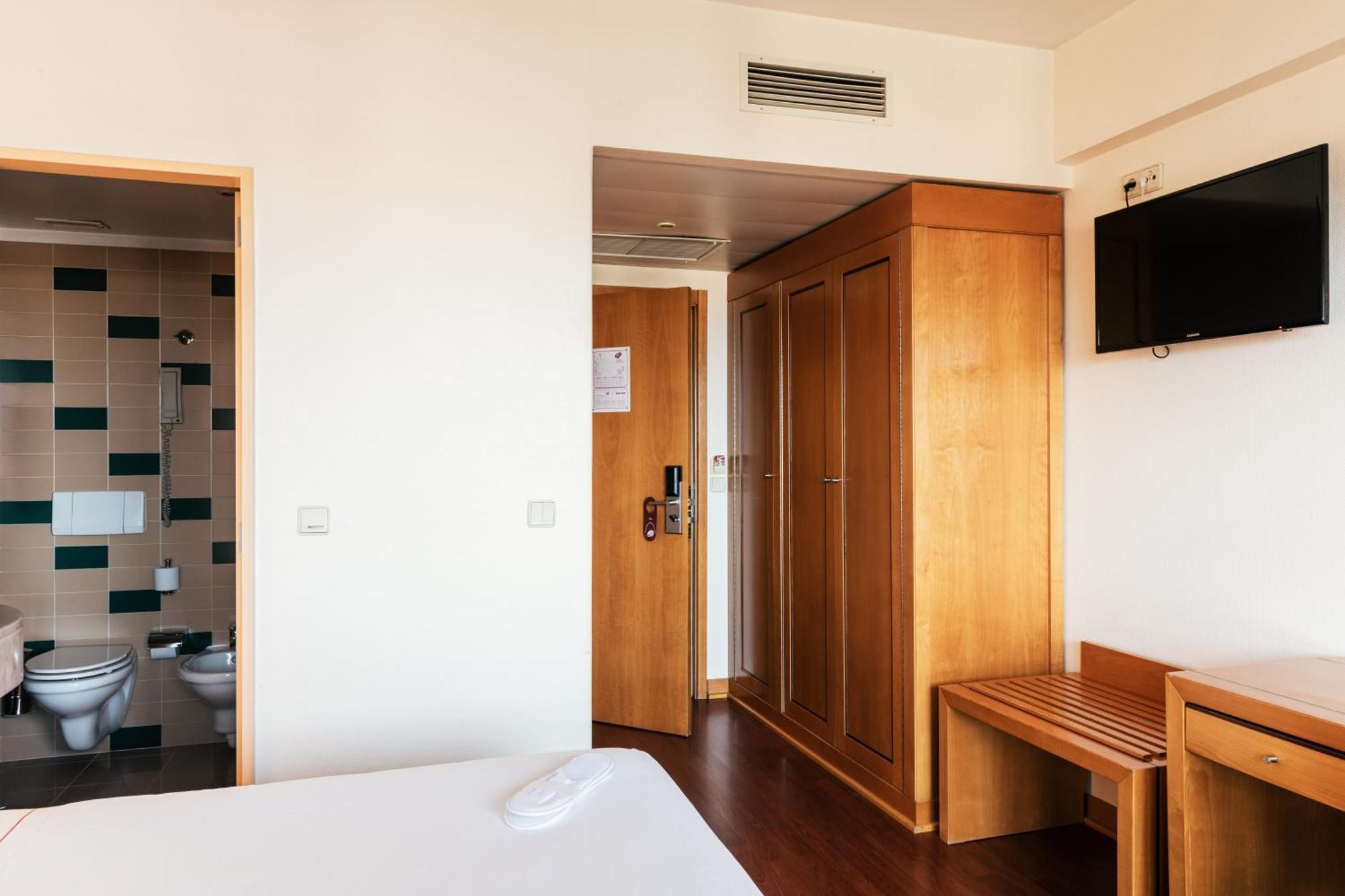 Hotel Roma Lisbon Luaran gambar